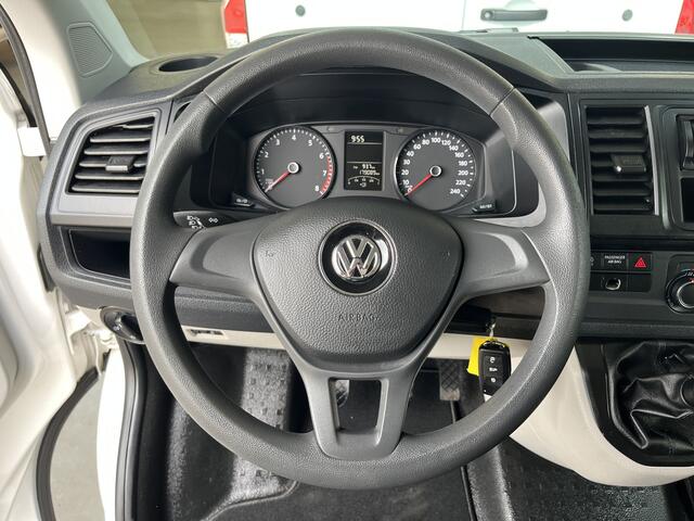 Volkswagen TRANSPORTER Kombi 2.0 TSI L2H1 Benzine 9-Persoons Airco Trekhaak 2500kg trekgewicht Kombi Personenbus Passenger Groepsvervoer Taxi