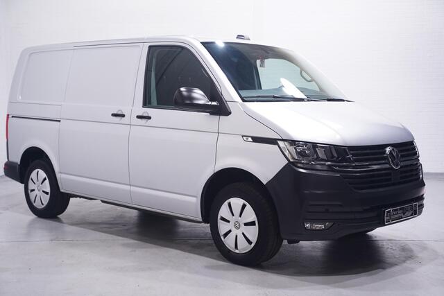 Volkswagen TRANSPORTER 2.0 TDI 150 pk L1 DSG Aut. Navi, Airco Laadruimte Pakket, PDC V+A, 3-Zits