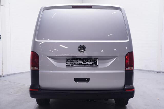 Volkswagen TRANSPORTER 2.0 TDI 150 pk L1 DSG Aut. Navi, Airco Laadruimte Pakket, PDC V+A, 3-Zits