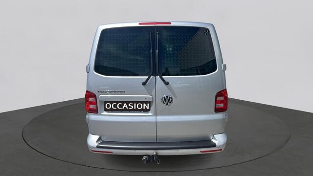 Volkswagen TRANSPORTER 2.0 TDI L2H1 DC Highline Led verlichting, Automaat, Dubbele cabine, Trekhaak,Navigatie, Cruise controll enz.