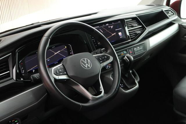 Volkswagen TRANSPORTER 2.0 TDI 150pk DSG L2H1 32 DC Bulli Trekhaak Camera Leder LED Virtual Cockpit Navigatie