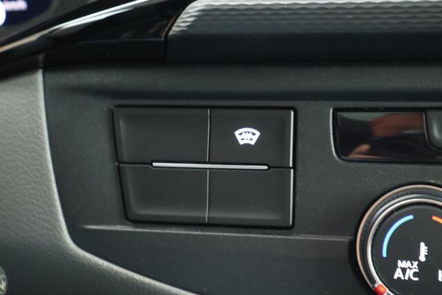Volkswagen TRANSPORTER 2.0 TDI 150pk DSG L2H1 32 DC Bulli Trekhaak Camera Leder LED Virtual Cockpit Navigatie