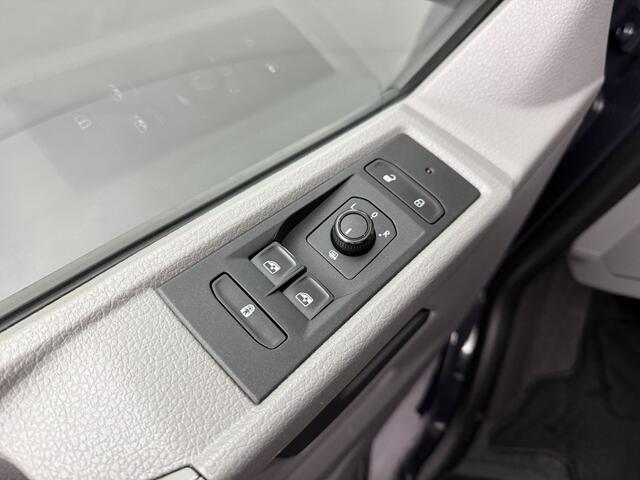 Volkswagen TRANSPORTER 2.0TDI Lang Highline | Multimedia | Navigatie | Airco | Cruise | Betimmering