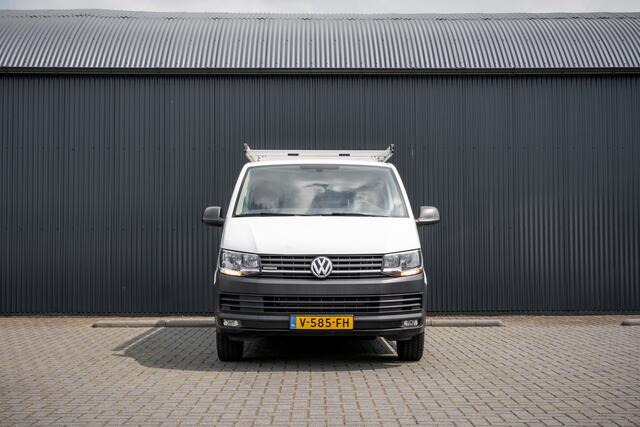 Volkswagen TRANSPORTER 2.0 TDI 4motion L2H1 | 150 PK | DC 6-Zits | 1e Eigenaar | Cruise | Zijschuifdeur R+L | Airco | Imperiaal | Trekhaak