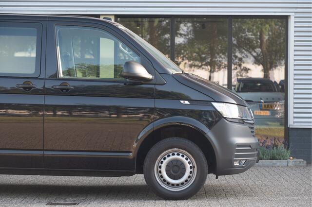 Volkswagen TRANSPORTER 2.0 TDI L2H1 30 DC | Trekhaak | Apple CarPlay / Android Auto | Cruise | PDC