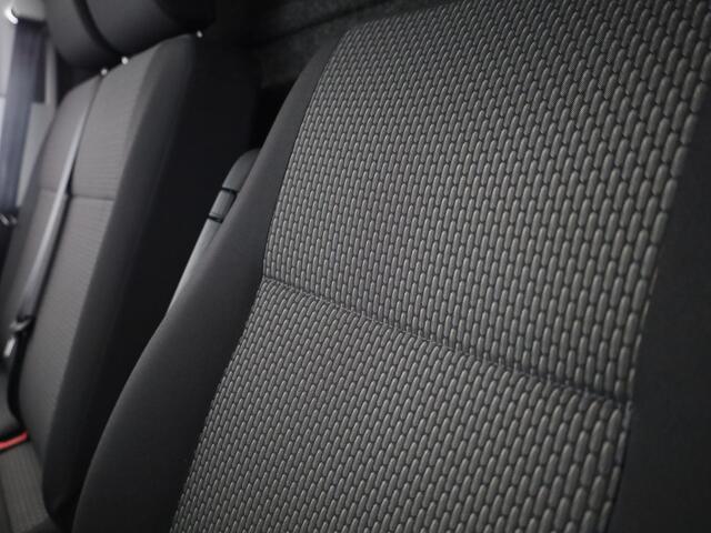 Volkswagen TRANSPORTER 2.0 TDI L2H1 28 Comfortline 110 pk | Verlengde garantie | Navigatie via App | Trekhaak | Parkeersensoren achter | Cruise control |