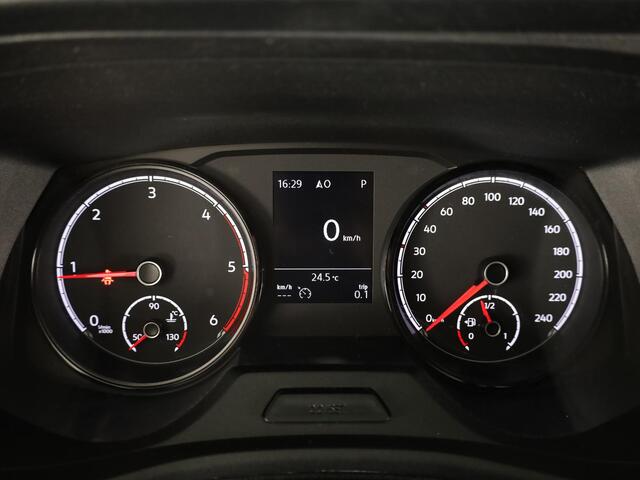 Volkswagen TRANSPORTER 2.0 TDI L2H3 28 Comfortline 150 pk Automaat | Navigatie | Trekhaak | Parkeersensoren achter | Achteruitrijcamera | Cruise control | Apple Carplay/Android Auto |