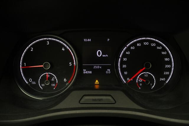 Volkswagen TRANSPORTER 2.0 TDI DSG 150 PK Lang 3-Zits, Airco, Cruise, Apple Carplay, Camera, DAB, PDC, Trekhaak, 18''