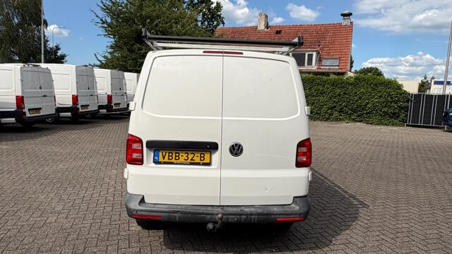 Volkswagen TRANSPORTER 2.0 TDI 62KW 84PK EURO 6 AIRCO/ IMPERIAAL/ TREKHAAK/ 100% DEALERONDERHOUDEN
