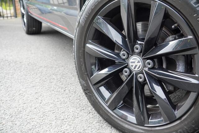 Volkswagen TRANSPORTER T6.1 Transporter Edition 150PK DSG L1H1