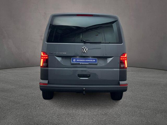 Volkswagen TRANSPORTER 2.0 TDI 110pk L2 | LED-koplampen | Adaptieve Cruise Control | Trekhaak | Apple Carplay / Android Auto | Side Assist | Laadvloer | BPM-vrij |