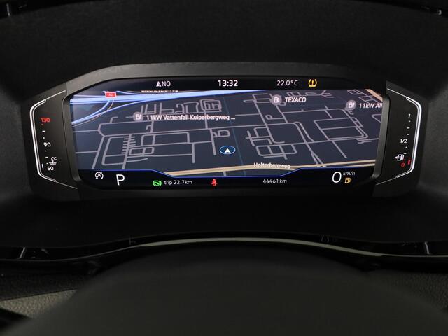 Volkswagen TRANSPORTER 2.0 TDI L2H1 32 DC Highline | Cruise control | Parkeersensor voor en achter