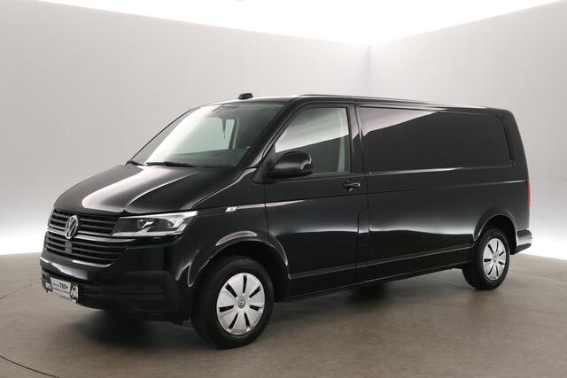 Volkswagen TRANSPORTER 2.0 TDI L2H1 150PK | Automaat | Airco | Camera | Cruise | Trekhaak | 3 Zits | Carplay | LED