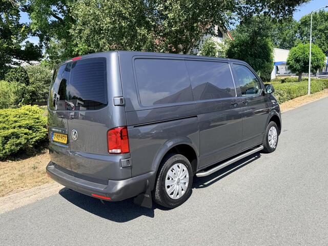 Volkswagen TRANSPORTER 2.0 TDI L1H1 150PK DSGoLederoCarplay