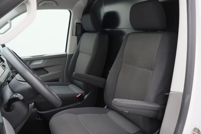 Volkswagen TRANSPORTER 2.0 TDI L2H1 28 Comfortline 2x schuifdeur, Trekhaak, Cruise, Navigatie, Airco, Apple CarPlay