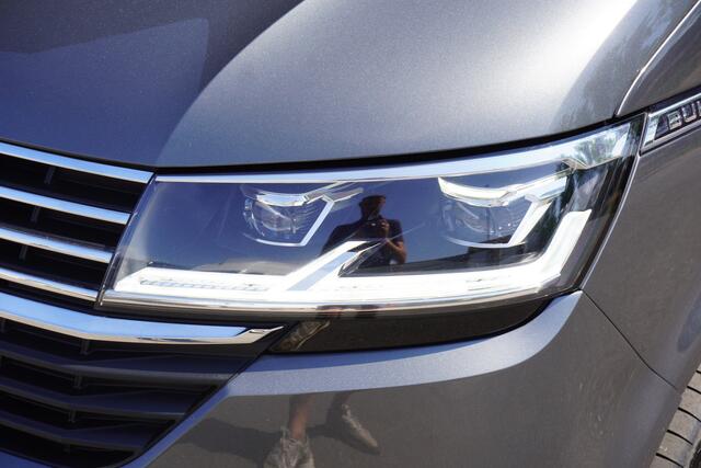 Volkswagen TRANSPORTER 199pk Bulli L2H1 2x Schuifdeur Apple carplay LED Camera Parkeersensoren Lederen bekleding Stoelverwarming Cruise control ACC