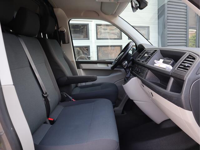 Volkswagen TRANSPORTER 2.0 TDI 150 pk DSG Automaat L2 Lang - Highline
