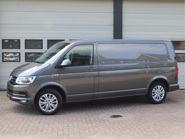 Volkswagen TRANSPORTER 2.0 TDI 150 pk DSG Automaat L2 Lang - Highline
