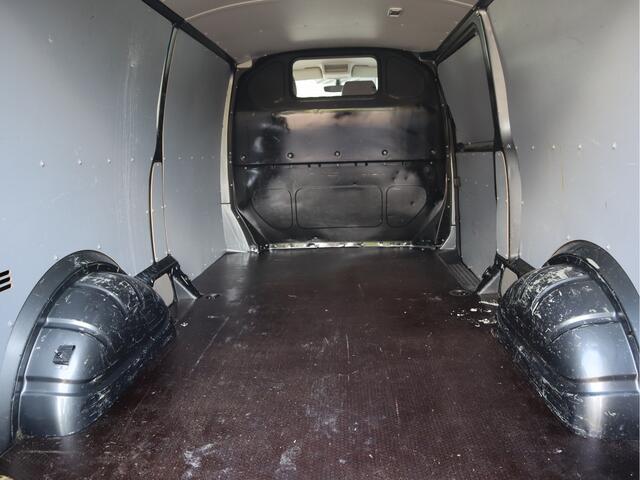 Volkswagen TRANSPORTER 2.0 TDI 150 pk DSG Automaat L2 Lang - Highline