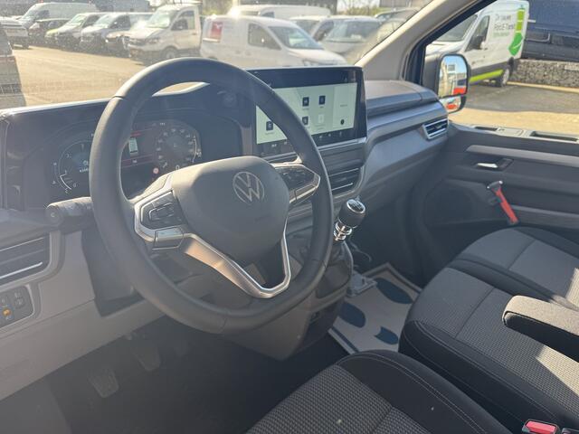 Volkswagen TRANSPORTER 2.0 TDI L1 150PK hand | Betimmering | Achteruitrijcamera | Bijrijdersbank