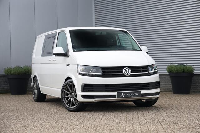 Volkswagen TRANSPORTER 2.0 TSI L1H1 Highline Benzine Trekhaak|Led|Stoelvw|Dealerondh
