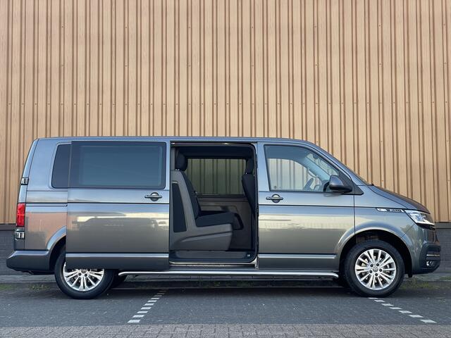 Volkswagen TRANSPORTER 2.0 TDI L2H1 30 DC | Marge! | BPM Vrij | Bulli | Bear Lock | Apple Carplay | Cruise Control Adaptief | Voorruit Verwarming | Achteruitrij Camera |