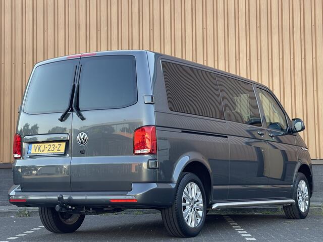 Volkswagen TRANSPORTER 2.0 TDI L2H1 30 DC | BPM Vrij | Bulli | Bear Lock | Apple Carplay | Cruise Control Adaptief | Voorruit Verwarming | Achteruitrij Camera |