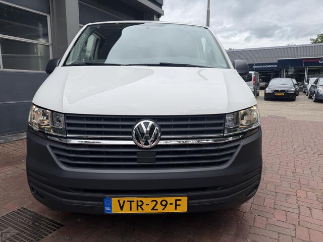 Volkswagen TRANSPORTER 2.0 TDI L2H3 Bj 2023 Km 37.000 BPM VRIJ APK 07-2027 1e eigenaar !!