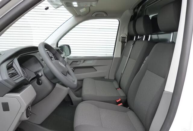 Volkswagen TRANSPORTER 2.0 TDI L1H1 T6.1 110 PK Camera Airco Cruise Control Audio