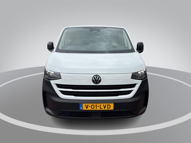 Volkswagen TRANSPORTER 2.0TDi 110pk Bestelwagen L2 · Apple Carplay / Android Auto · Schuifdeur links en rechts · Trekhaak · Bijrijdersbank ·