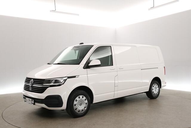 Volkswagen TRANSPORTER 2.0 TDI L2H1 150PK | Automaat | Airco | Camera | Cruise | 3 Zits | 2xSchuifdeur | Trekhaak | Carplay