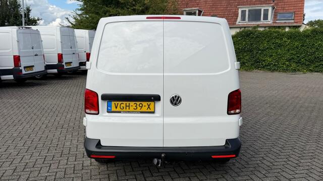 Volkswagen TRANSPORTER 2.0 TDI 81KW 110PK L2H1 EURO 6 AIRCO/ CRUISE CONTROL/ NAVIGATIE/ 100% DEALERONDERHOUDEN