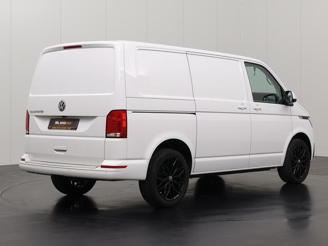 Volkswagen TRANSPORTER 2.0TDi 150PK Automaat Edition | Navigatie | Camera | 3-Zits | Airco | Cruise