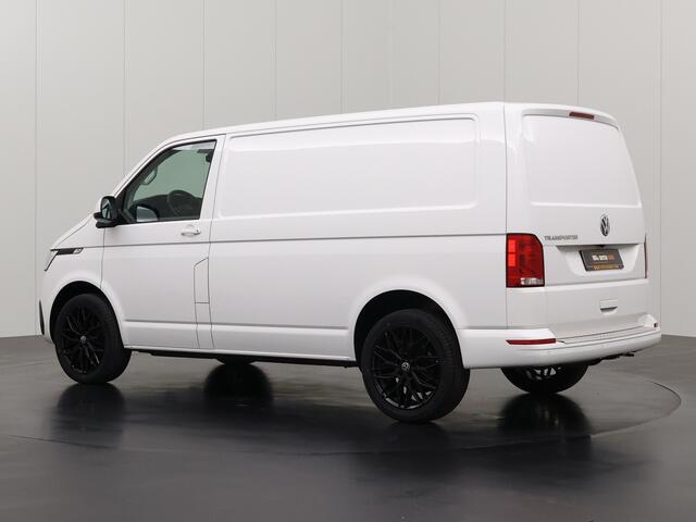 Volkswagen TRANSPORTER 2.0TDi 150PK Automaat Edition | Navigatie | Camera | 3-Zits | Airco | Cruise