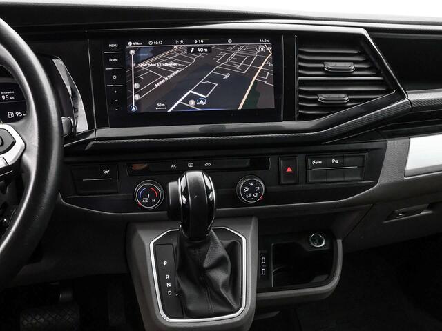 Volkswagen TRANSPORTER 2.0 TDI 150pk DSG L2H1 28 Bulli · Camera · Apple/Android Car Play · Navigatie · Alarm · Trekhaak · Betimmering · Vloerplaat · Tussenschot · 17'' Inch ·