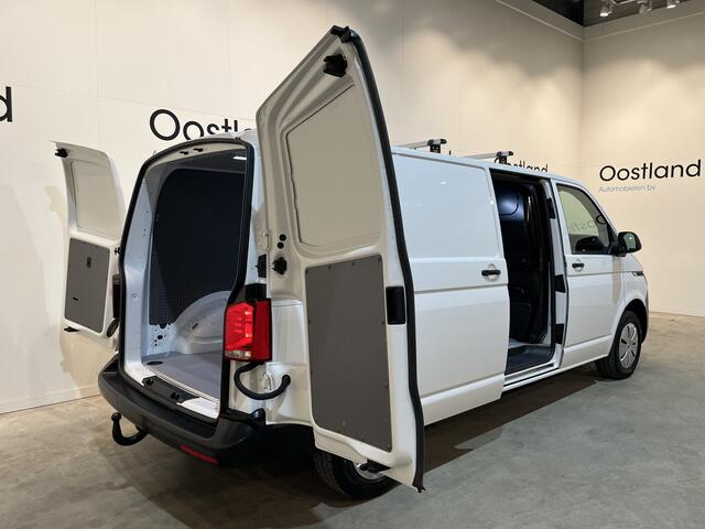 Volkswagen TRANSPORTER 2.0 TDI L2H1 / Euro 6 / Schuifdeur L + R / Airco / CarPlay / Cruise Control / Camera / Trekhaak / 3-Zits / 64.300 KM !!