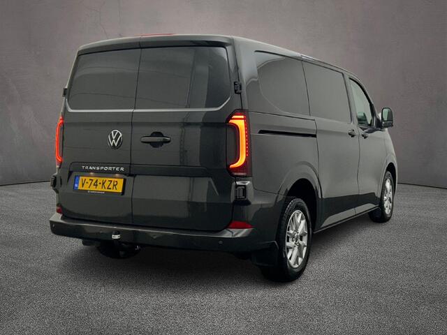Volkswagen TRANSPORTER T7 2.0 TDI 150pk Automaat L1 Bulli | Achterdeuren | BPM-vrij | ACC | 360gr camera's | Navi | IQ-light LED koplampen | Betimmering | Trekhaak |