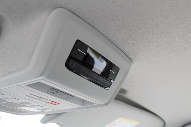 Volkswagen TRANSPORTER 2.0 TDI 150Pk L2H1 30 DC Comfortline | Trekhaak | Apple carplay/Android auto