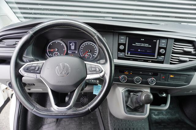 Volkswagen TRANSPORTER 30 110pk L2H1 Trekhaak Apple carplay Camera ACC Cruise control Stoelverwarming 3-Zits
