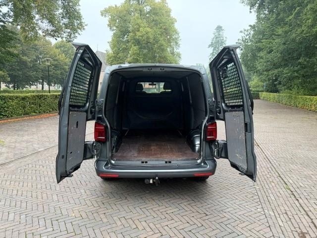 Volkswagen TRANSPORTER 2.0TDI 150pk L2h1 28 Highline/Virtdash/20Inch/dubbele schuifdeuren/Trekhaak/Full Led/Camera