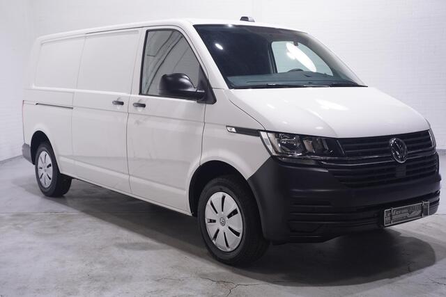 Volkswagen TRANSPORTER 2.0 TDI 150 pk L2H1 Navi, Airco, Achterklep Apple Carplay, PDC V+A, Laadruimte Pakket, 3-Zits