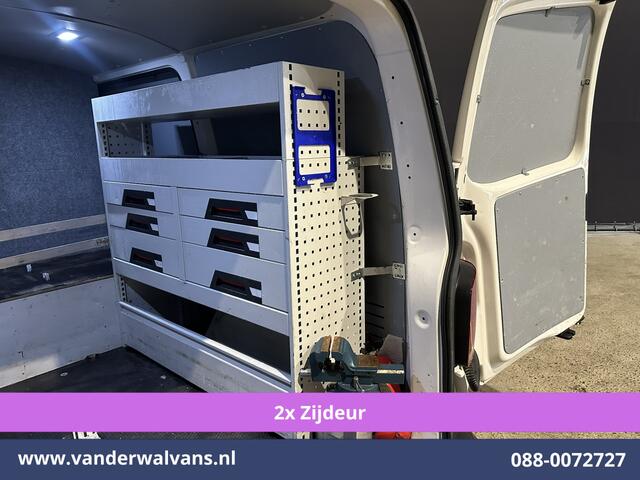 Volkswagen TRANSPORTER 2.0 TDI 150pk L1H1 Inrichting Euro6 Airco | 2x Zijdeur | 2500kg Trekhaak | Parkeersensoren