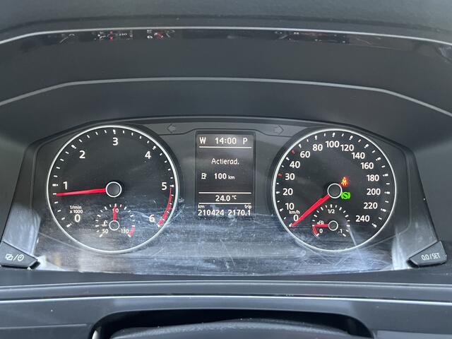 Volkswagen TRANSPORTER 2.0 TDI L2H1 DC Highline 204PK/Aut/Ecc/Navi/2x Schuifdeur