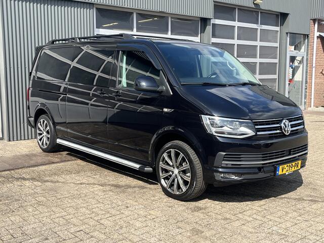 Volkswagen TRANSPORTER 2.0 TDI L2H1 DC 2x elektrische schuifdeur Leder Apple carplay Schuifdak Stoelverwarming Trekhaak Navigatiesysteem Sitebars Stuurwielbediening Parkeersensoren voor en achter Euro 6