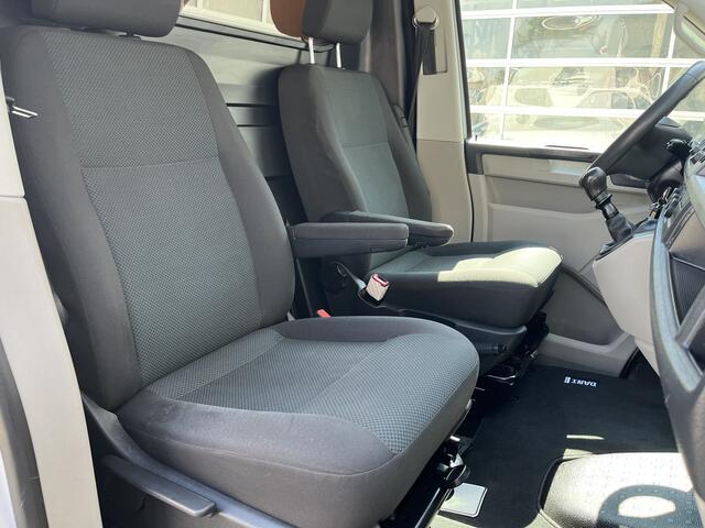 Volkswagen TRANSPORTER 2.0 TDI L2H1 150pk Euro 6 Bpm vrij Trekhaak 2500kg Imperial Cruise controle 1e eigenaar Dealer onderhouden