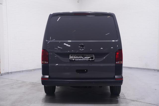 Volkswagen TRANSPORTER 2.0 TDI 150 pk DSG Aut. L2H1 Navi, Camera Achterklep, Laadruimte Pakket, PDC V+A, 3-Zits