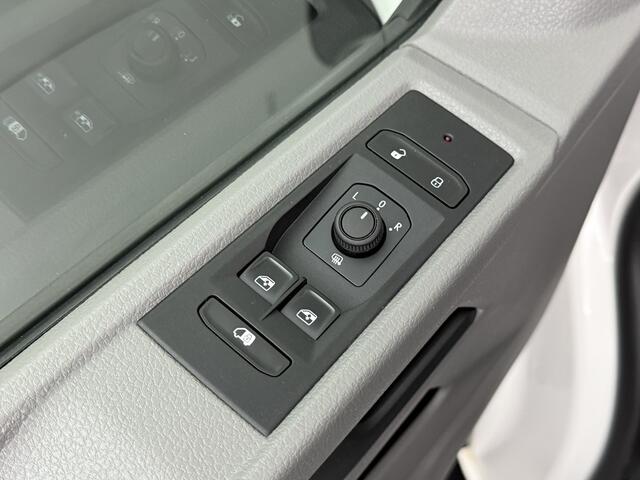 Volkswagen TRANSPORTER 2.0TDi 150PK Lang Achterdeuren | Led | Navigatie | Multimedia | Airco | Cruise