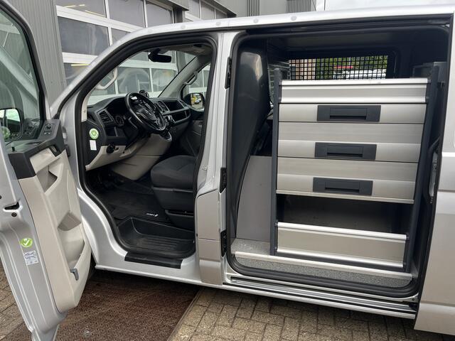 Volkswagen TRANSPORTER 2.0 TSI L1H1 Benzine / CNG Dubbele Schuifdeur Airco Cruise controle Bpm vrij Trekhaak Klep achter Omvormer Kastinrichting Standkachel Euro 6 Benzine Ideaal voor ombouw naar Camper !!