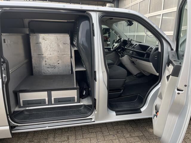 Volkswagen TRANSPORTER 2.0 TSI L1H1 Benzine / CNG Dubbele Schuifdeur Airco Cruise controle Bpm vrij Trekhaak Klep achter Omvormer Kastinrichting Standkachel Euro 6 Benzine Ideaal voor ombouw naar Camper !!