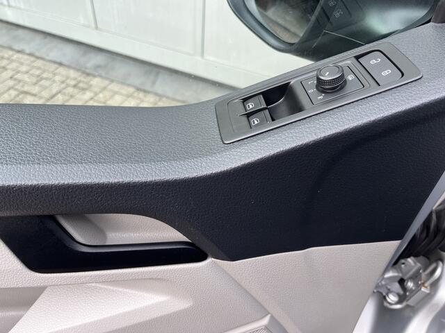 Volkswagen TRANSPORTER 2.0 TSI L1H1 Benzine / CNG Dubbele Schuifdeur Airco Cruise controle Bpm vrij Trekhaak Klep achter Omvormer Kastinrichting Standkachel Euro 6 Benzine Ideaal voor ombouw naar Camper !!